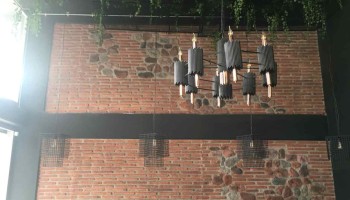 Restaurant & Cafe