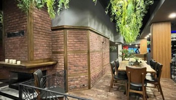 Restaurant & Cafe