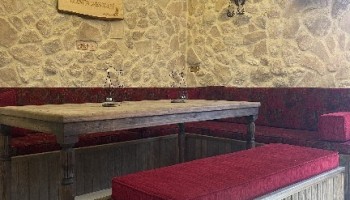 Restaurant & Cafe