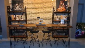 Restaurant & Cafe