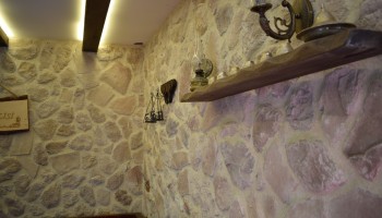 Restaurant & Cafe